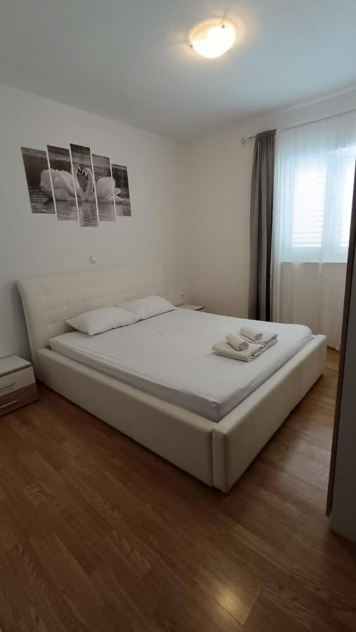 Apartment Ruby Podstrana Luaran gambar