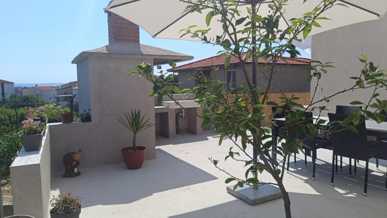 Apartment Ruby Podstrana Luaran gambar